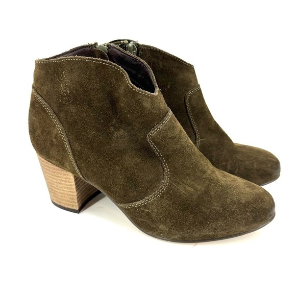 Steve Madden Size 7.5 Harrlee Boots Suede Leather Ankle Booties Green Western - Picture 1 of 11